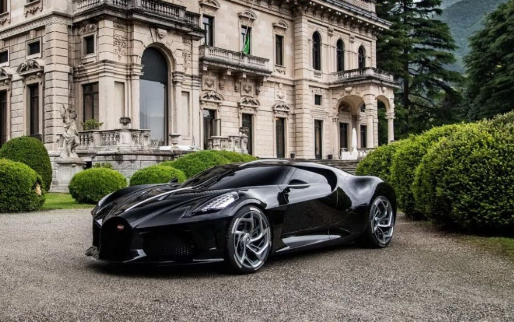 Luxury car rent in dubai